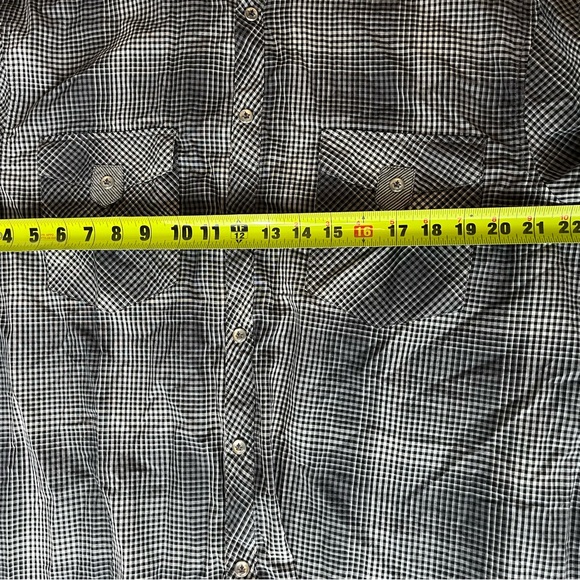 English Laundry Black and White Plaid Shirt - Picture 8 of 8